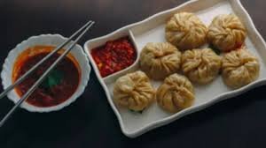 Deoria: Teenager defrauded of jewelry worth ₹85 lakh due to momo addiction; young man and woman arrested.