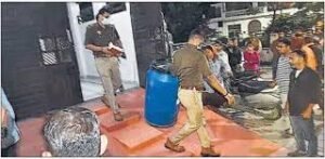 Breaking Lucknow: Under pressure of studies, son shoots father dead, dismembers body