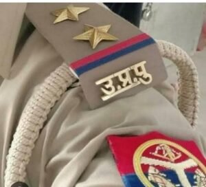 A Strong Security Watch Amidst Faith in Varanasi: Bhelupur Station In-charge Sudhir Tripathi Vigilantly Manages the Situation Amidst the Crowd.