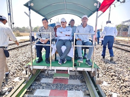 Doubling of Pivkol-Salempur-Lar Road Rail Section Completed; Commissioner of Railway Safety Conducts Grand Inspection
