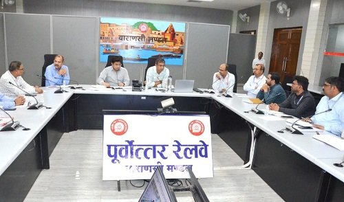 Divisional Railway Manager held a review meeting with commercial staff.