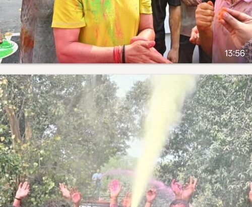 Police celebrated Holi with great enthusiasm in Commissionerate Varanasi, officers and employees were drenched in colours.