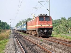 Summer Travel Made Easier: Superfast Special Train to Run Between Mumbai and Banaras; 10 Trips Announced