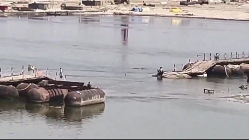 Pontoon Bridge Gives Way Just 15 Days After Inauguration; The Stark Reality of Development Works in Mirzapur Exposed