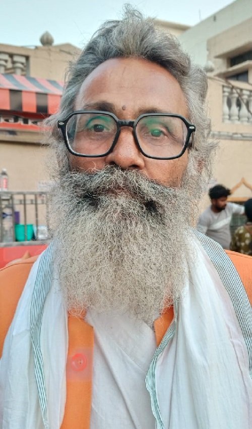 Complaint regarding illegal plotting on Plot No. 2035 and others; information sought via RTI due to lack of action.