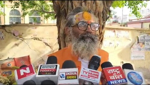 Ayodhya: A Web of touts at the Women's Hospital—A Racket of Luring Patients to Private Facilities