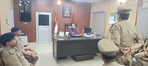 Newly Appointed Deputy Commissioner of Police accorded a grand welcome in Lucknow's West Zone.