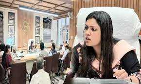 DM Gautam Buddha Nagar Issues Strict Warning to Schools: Recognition Will Be Revoked If Uniforms Are Changed Annually.