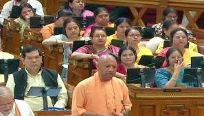 Yogi Launches Sharp Attack on Opposition Over Women's Reservation: "By Adopting a Double Standard, They Are Misleading the Public"