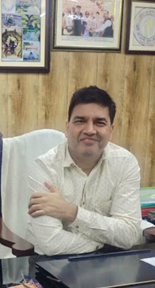 High Court Orders Removal of Barabanki DIOS Amidst 'Double Job and Salary' Scam; STF to Conduct Investigation