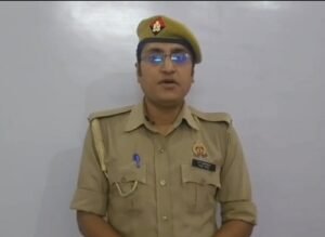 Video of Constable from Lucknow Police Lines Goes Viral; Allegations of Corruption Over Duty Assignments