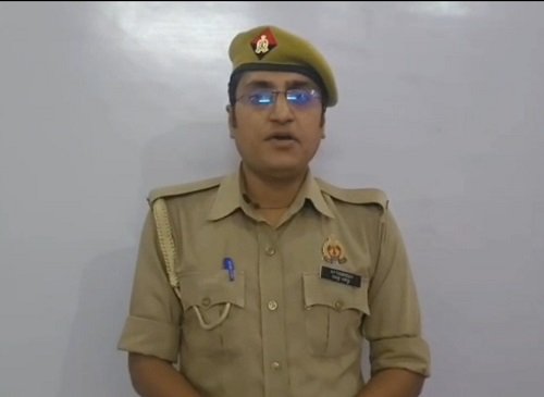 Video of Constable from Lucknow Police Lines Goes Viral; Allegations of Corruption Over Duty Assignments