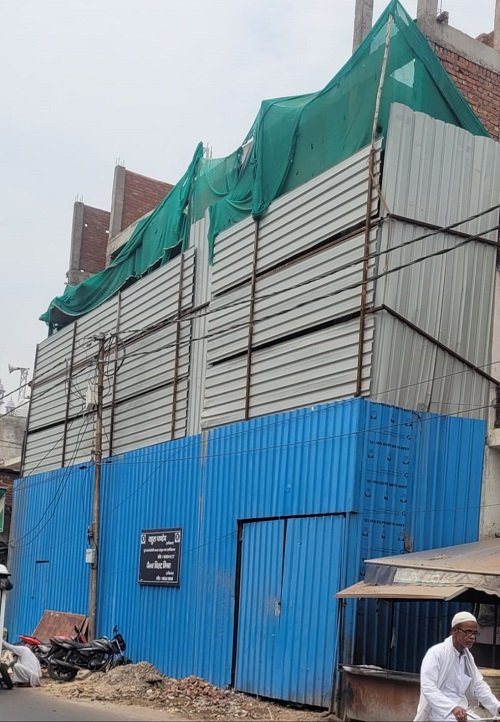 Lucknow: Luxurious Comfort at the LDA Office—and Arrangements for Illegal Construction on the Ground
