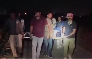 Police Launch 'Operation Clean' Against Cattle Smugglers in Mirzapur: 2 Injured Smugglers Arrested in Encounter; 6 Cattle Rescued