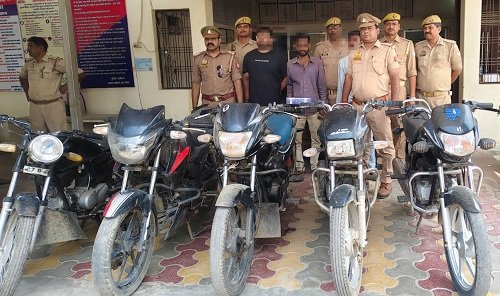 Auto-Lifter Gang Busted: 3 Cunning Thieves Arrested with 5 Stolen Bikes, Mobile Phones, and Country-made Pistols