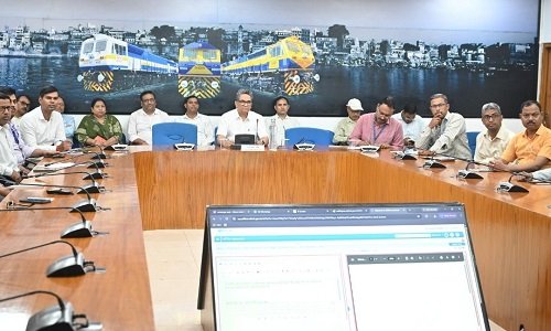 Workshop on the effective use of e-Office at DLW