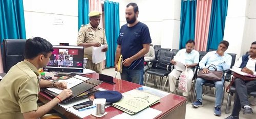 The Deputy Commissioner of Police (City) heard the grievances of complainants during the public hearing.