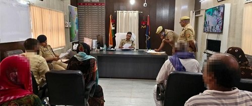 Chandauli Police Public Grievance Meeting: Instructions issued for immediate action on 60 complaints.
