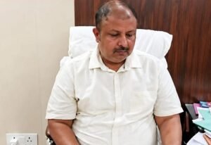Major corruption case in Hardoi's Education Department; case registered against BSA for demanding a ₹5 lakh bribe.
