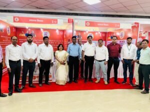 Lucknow: An exhibition showcasing the achievements of the Uttar Pradesh government has been set up at the Indira Gandhi Pratishthan.