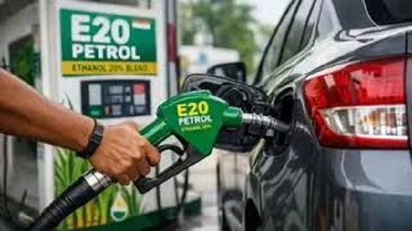 IIT Kanpur study: E20 petrol causes neither significant engine damage nor a notable drop in mileage.