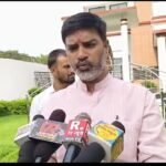 Ayodhya: Zila Panchayat President takes charge as administrator; Roli Singh assumes office in Ayodhya.