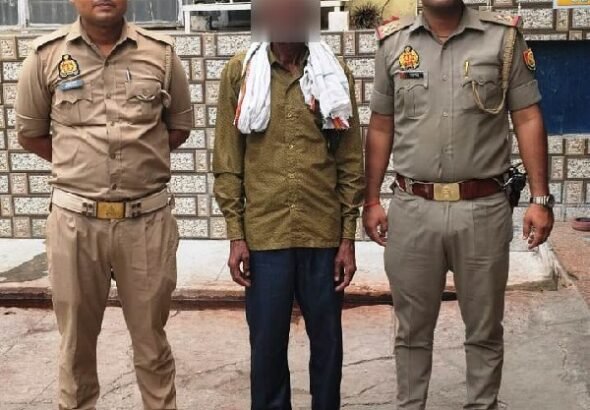 Lucknow: Major success for Wazirganj police; individual wanted under a non-bailable warrant and absconding for 20 years arrested in Hardoi.
