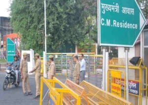 Lucknow: "The Chief Minister has summoned some senior IAS officers to 5 Kalidas Marg... transfers have been discussed..."