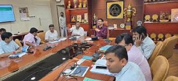 LDA takes major action against illegal construction in Lucknow; serious irregularities found in several prominent hotels.