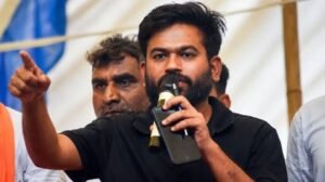 CJP founder Abhijit Deepke levels serious allegations against the BJP, stating that his family received threats and urging that politics focus on education and employment.