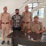 Cattle smuggler carrying a reward of ₹25,000 arrested; joint operation by SOG and Iliya Police.