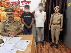 Police crack down on those harassing women at Cantt Railway Station; major action by the Anti-Romeo squad—2 arrested, 8 handed over to their families.