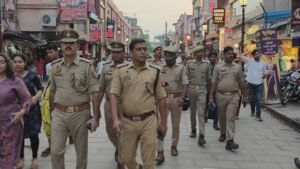 ACP Dashashwamedh Dr. Atul Anjan Tripathi and Station House Officer Santosh Kumar Singh took to the streets.