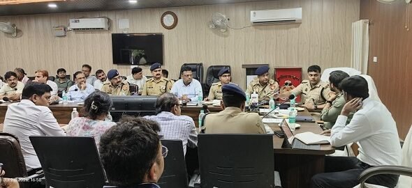 Chandauli administration gears up for the month of Shravan and the Kanwar Yatra; issues strict directives regarding security and amenities.