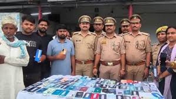 Jaunpur GRP returned 88 lost mobile phones to passengers; property worth approximately ₹19 lakh recovered.