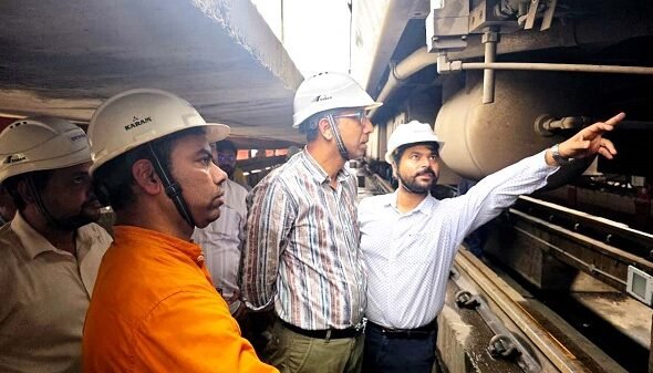 DRM conducted a safety inspection of the Shivganga Express rake.