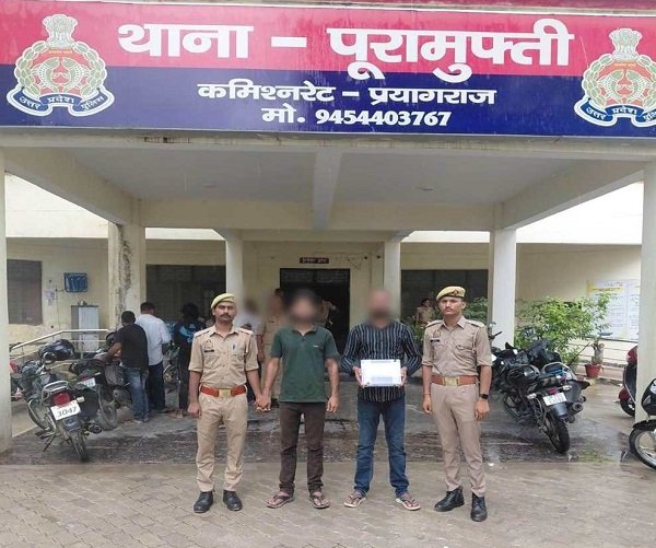 Two wanted accused arrested; country-made pistol and cartridges recovered.