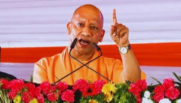 CM Yogi attacks the opposition in Bijnor, says: "They like Jinnah; we like sugarcane."