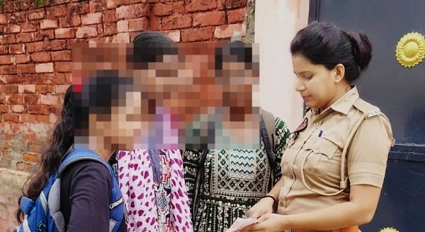 Women and girls were sensitized under Mission Shakti Phase-5.