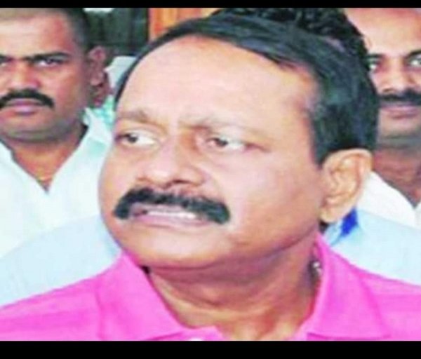 Four Decades of Terror: Even 11 Bullets Couldn't Stop Him... Ultimately, the Underworld Itself Scripted Munna Bajrangi's End.