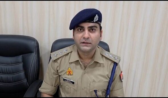 Police take action in a case involving threats to kill at gunpoint and extortion demands; Circle Officer (CO) Bhudkuda provides details.