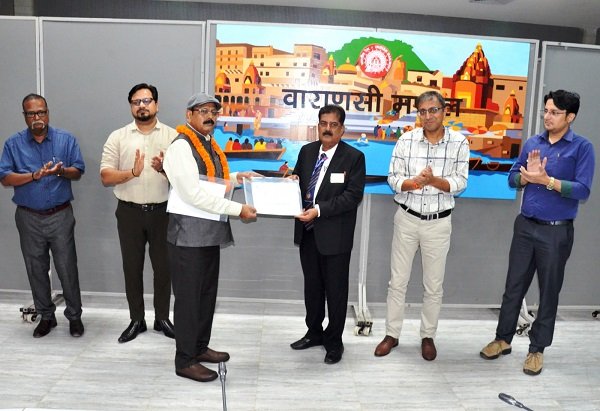 A dignified farewell and the gift of promotion: 24 railway employees retired in the Varanasi Division, while 10 received promotions.