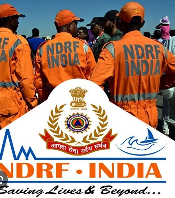 Two NDRF teams deployed in Varanasi in view of the Sawan season and disaster safety; fully prepared to handle any emergency situation.