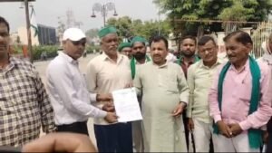 Bharatiya Kisan Union submits memorandum in support of Sonam Wangchuk, condemns police action, and sends demands addressed to the Prime Minister.