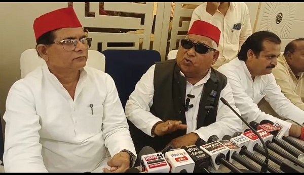Avadhesh Prasad attacks BJP in Ayodhya; calls it an attempt to divert public attention