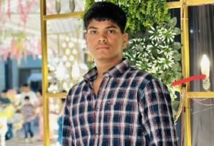 Youth from Hathras dies in road accident in Meerut area while on his way to fetch Kanwar; companion critically injured.