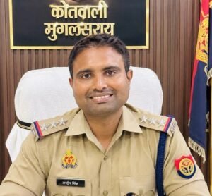 Arjun Pratap swings into action immediately upon taking charge, tasked with solving past murder cases; strategy formulated during a meeting with CO Arun Singh.