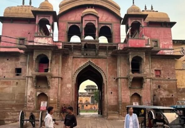 A major scheme involving 'Kashi Raj' properties? Krishna Priya raises the alarm—"A land mafia gang is behind the misleading reports; buyers should beware."