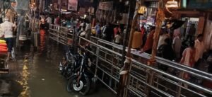 Weather takes a turn as evening falls; heavy rain causes waterlogging across the city