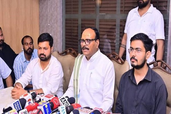 Students protest demanding changes to caste-based reservation; Brajesh Pathak assures them he will convey the matter to the central leadership.